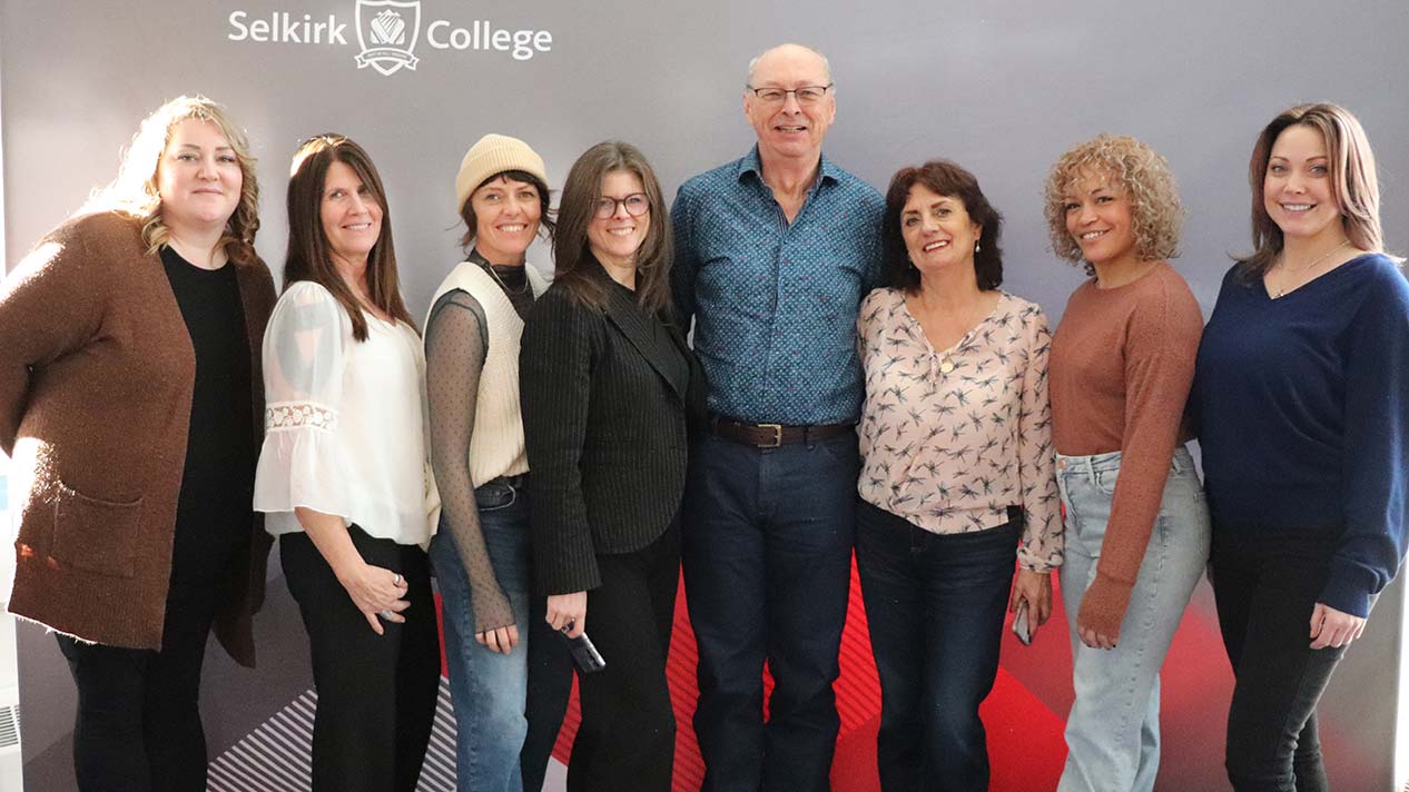 Donor with recipeints group shot