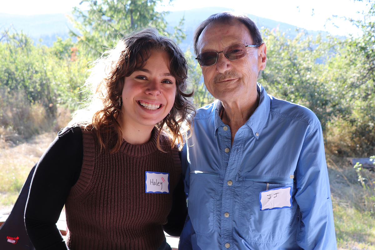 Hayley Sluter wining award