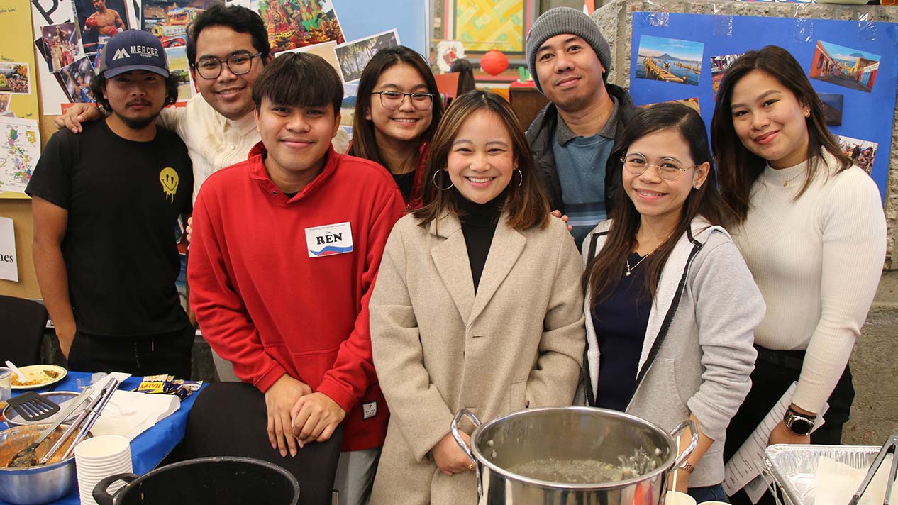 Students from Philippines at Intercultural Fair 2024