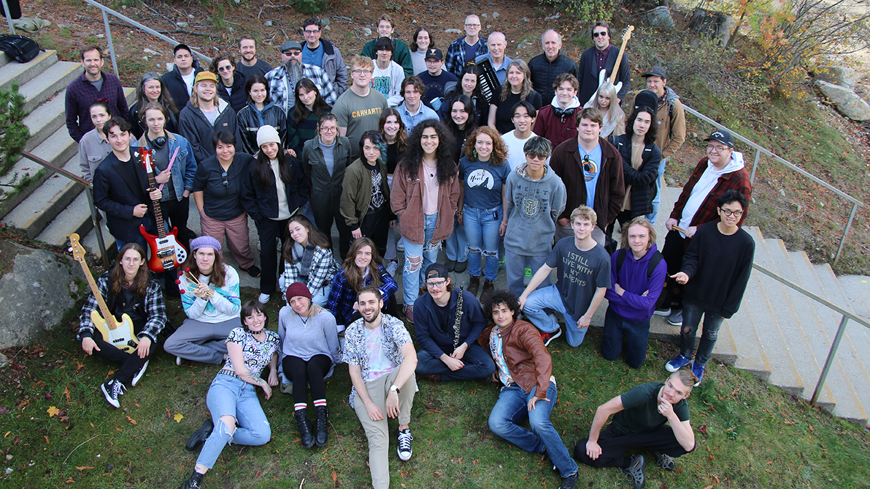 Music Program Spirtbar Show with entire group