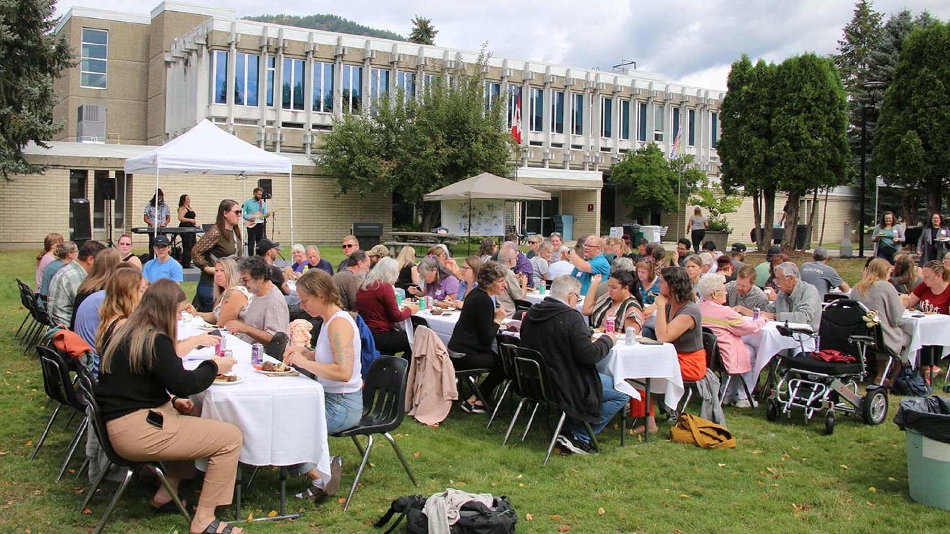 Selkirk College employees enjoy lunch at Castlegar Campus