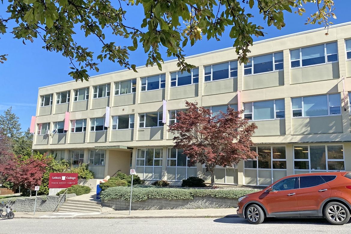 Tenth Street Campus exterior in the summer