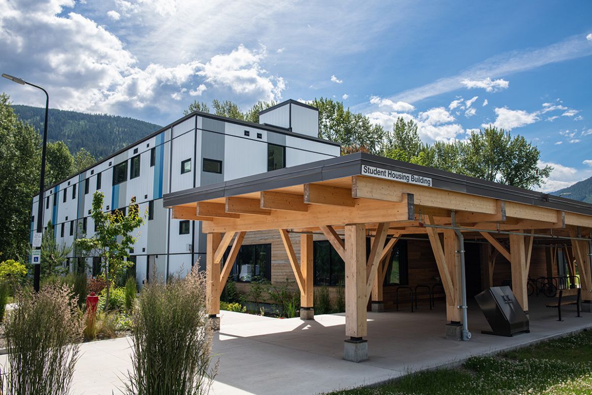 Silver King Student Housing Front