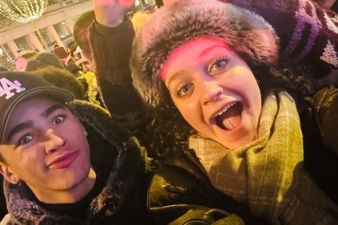 Business Program student Scarlet Eureby in Paris