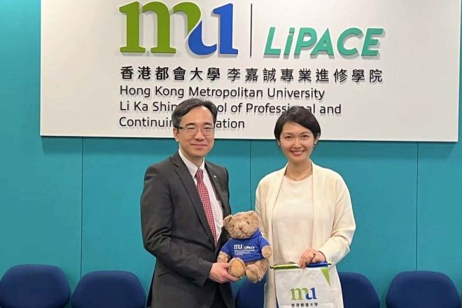 Dr. Benjamin Chan from LiPACE (left) and Elizabeth Li from Selkirk College (right) met in Hong Kong in April 2024