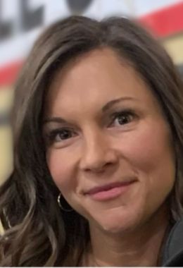 Selkirk-college-staff-bio-Amy-Byers