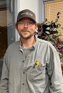 Electrician Colby Retzlaff