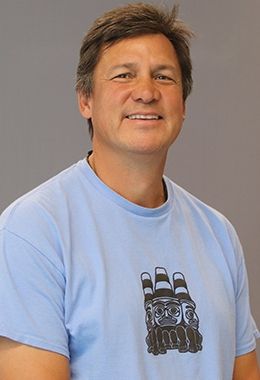 Willis Parnell Staff Bio